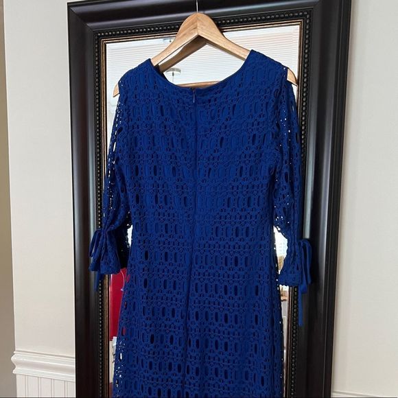 Leslie Fay Blue Long Sleeve Shift Dress Size 10 - Picture 4 of 5